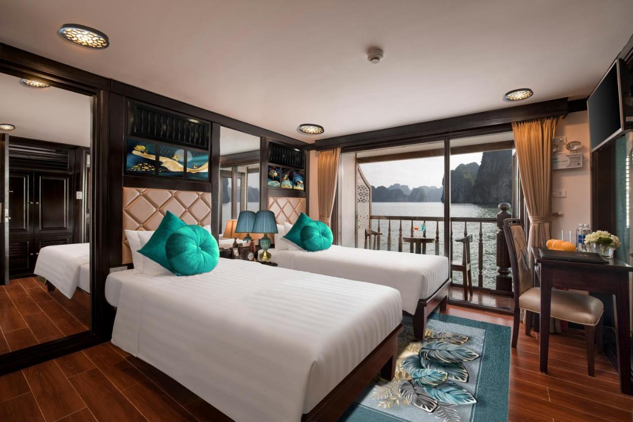 Alisa Premier Cruise Hotel Ha Long Exterior photo